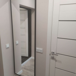 Заркало в прихожей-1