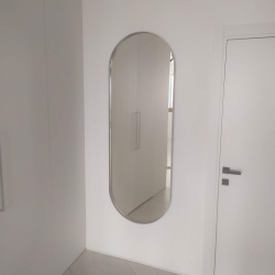 Заркало в корридоре-4