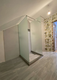 clients and partners2-распашная душевая кабина