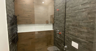 Душевая перегородка без двери-1